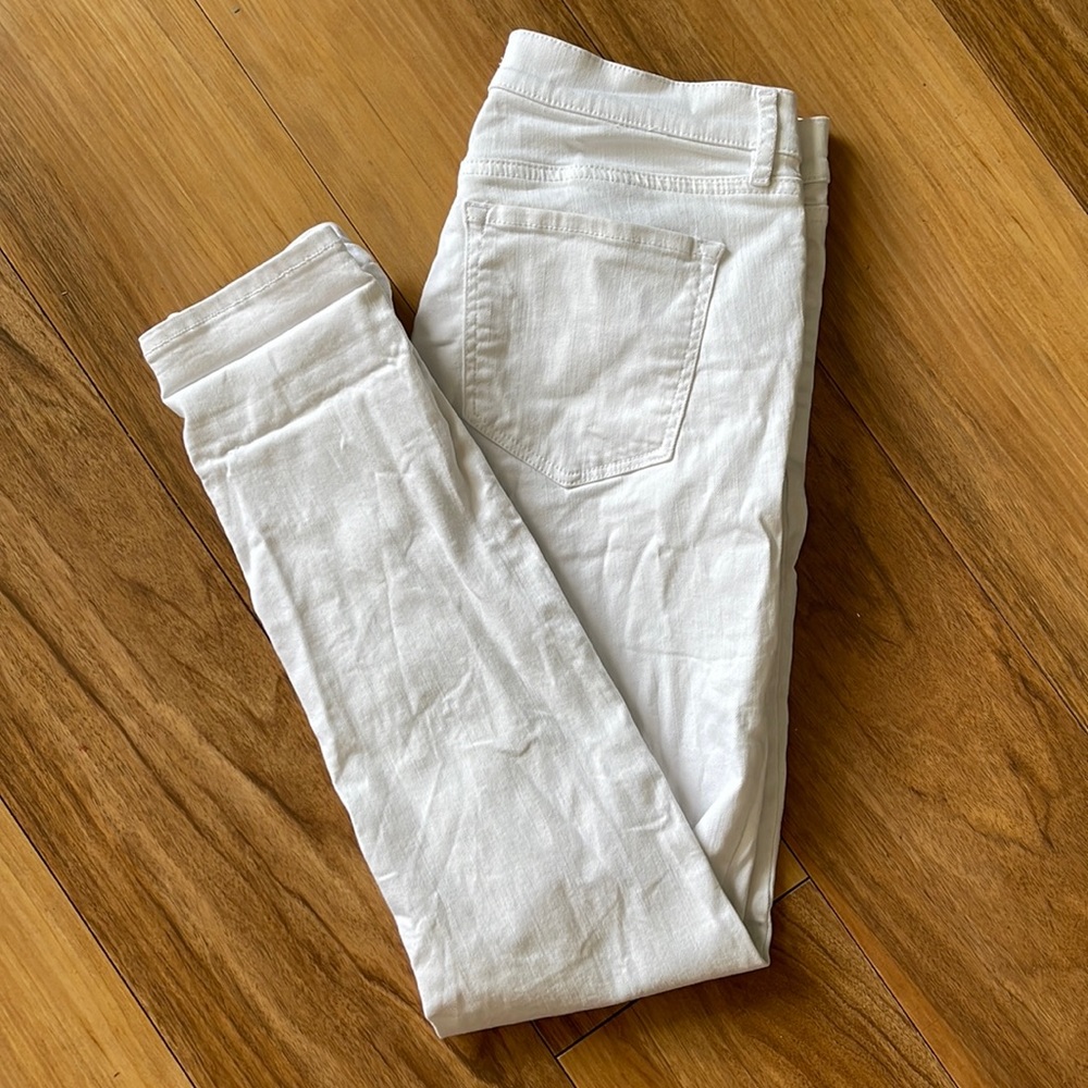 Loft modern skinny white jeans